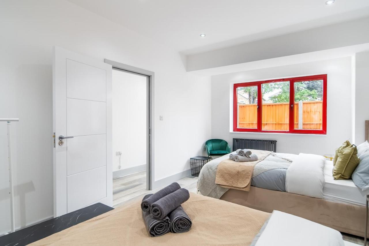 London Road Romford Block Apartment Luaran gambar