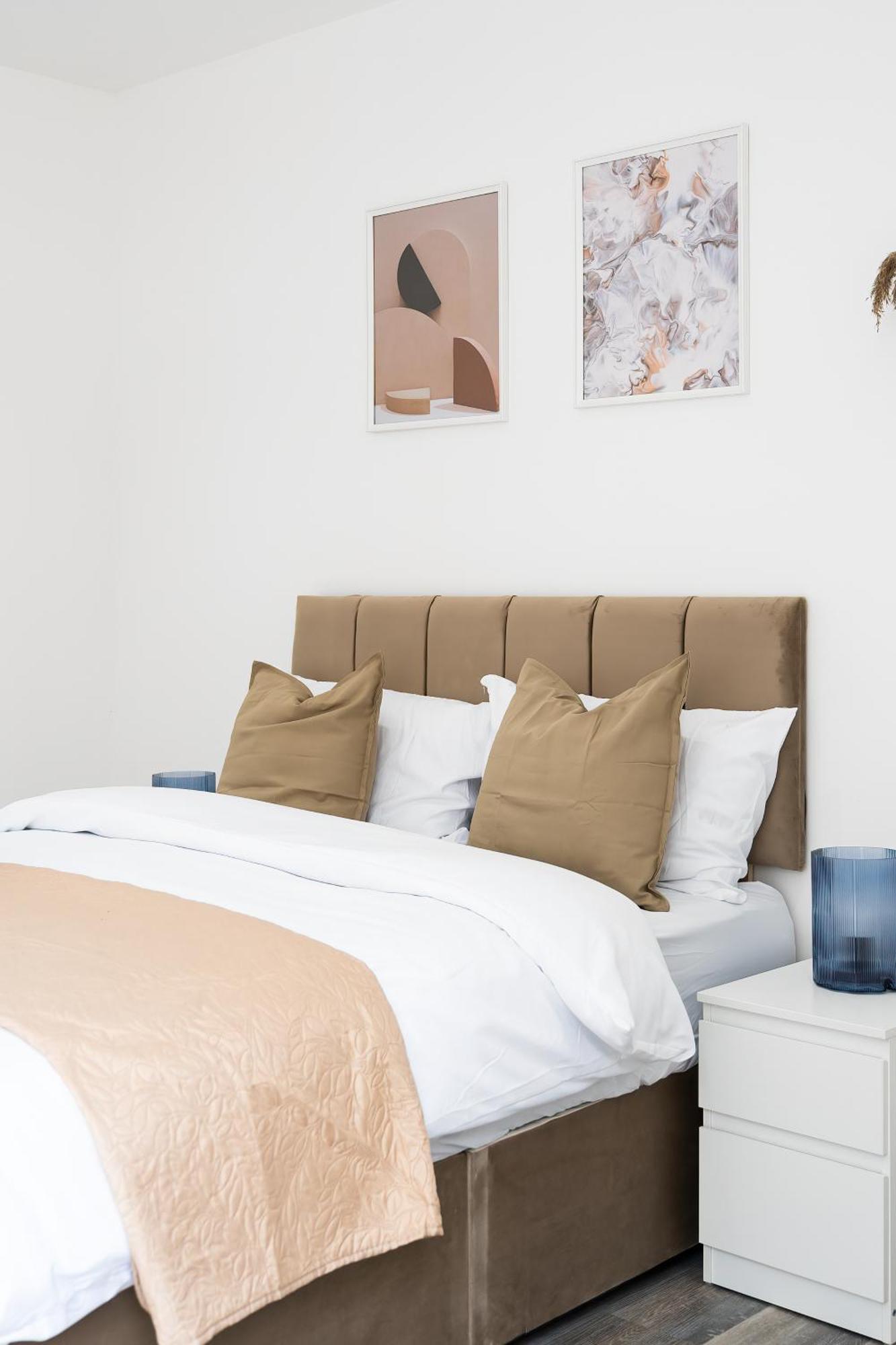 London Road Romford Block Apartment Luaran gambar